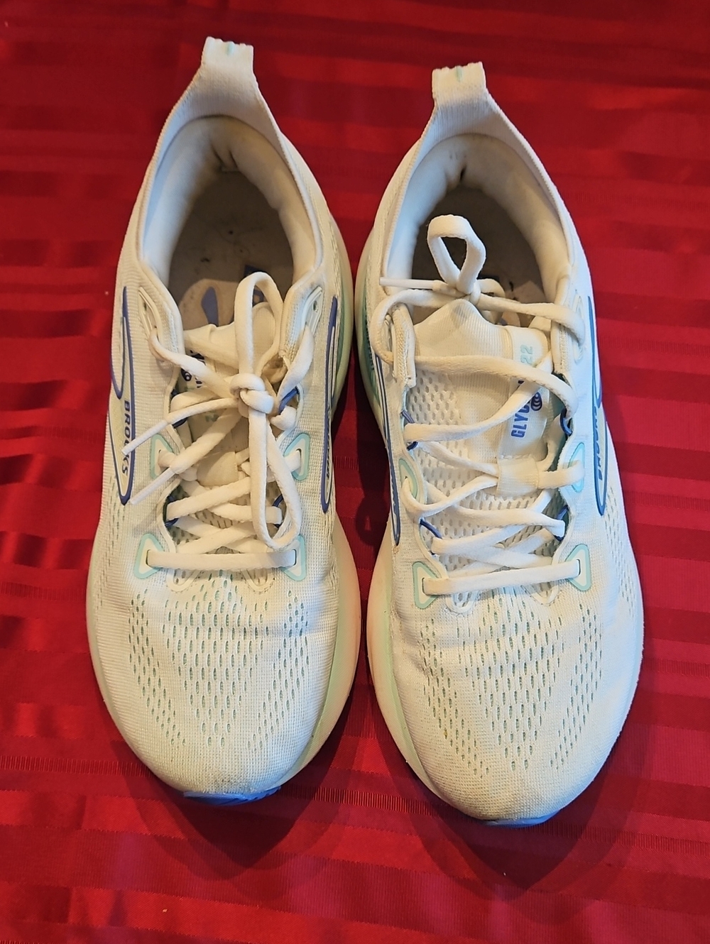 Brooks White and Blue Running Sneakers